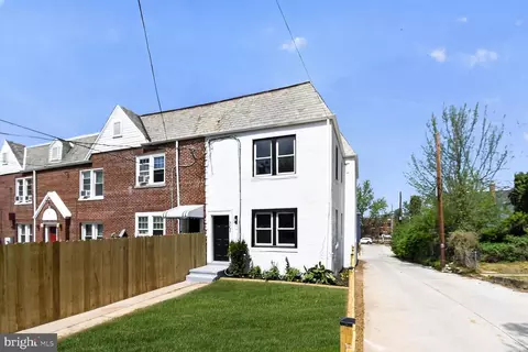 305 Decatur St NW, Washington, DC 20011