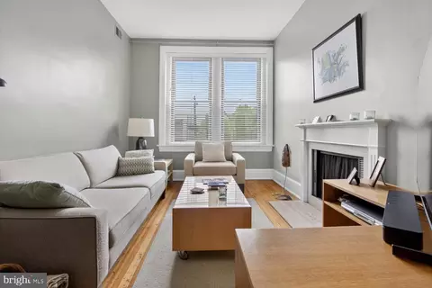 Living - 520 E Street St NE #205, Washington, DC 20002 photo 1 of 2