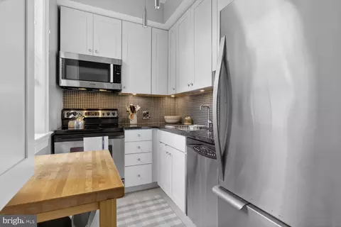 Kitchen - 520 E Street St NE #205, Washington, DC 20002 photo 1 of 1