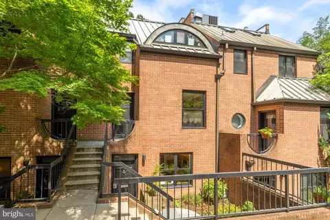 3515 17th St NW #9, Washington, DC 20010