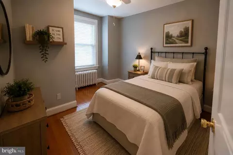 Other - 540 14th St SE, Washington, DC 20003 photo 6 of 11