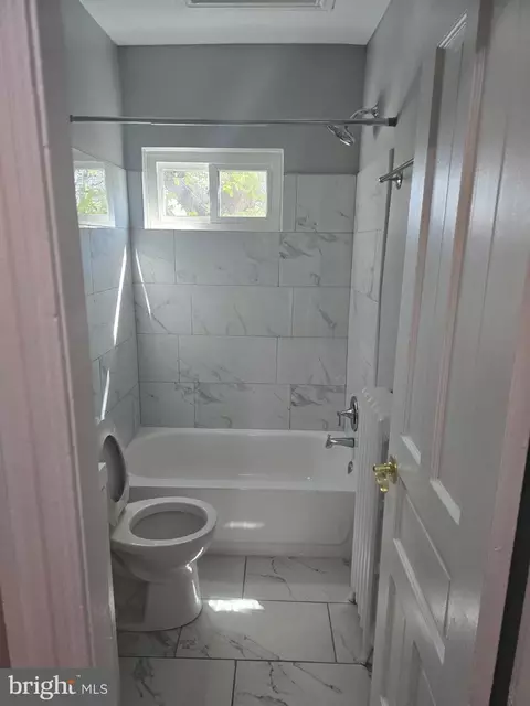 Other - 540 14th St SE, Washington, DC 20003 photo 4 of 5