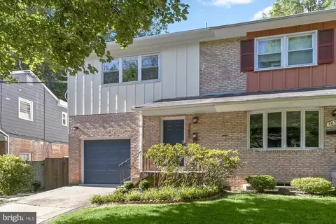 3650 Alton Pl NW, Washington, DC 20008
