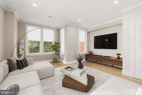 1624 26th Pl SE #2, Washington, DC 20020