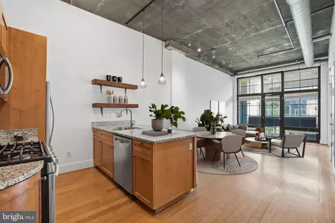 2328 Champlain St NW #326, Washington, DC 20009