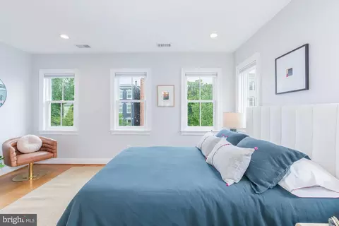 Bedroom - 420 4th St SE, Washington, DC 20003 photo 3 of 8