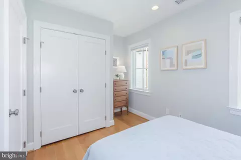 Bedroom - 420 4th St SE, Washington, DC 20003 photo 8 of 8