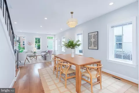 Dining - 420 4th St SE, Washington, DC 20003 photo 5 of 5