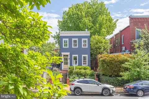 420 4th St SE, Washington, DC 20003