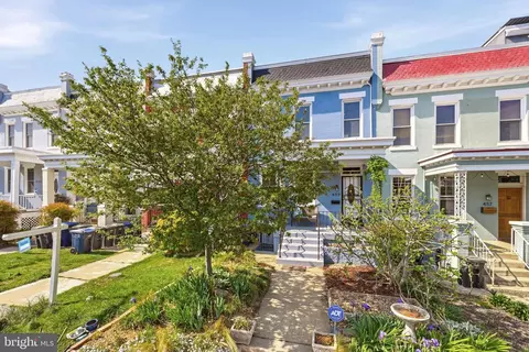 459 Luray Pl NW, Washington, DC 20010