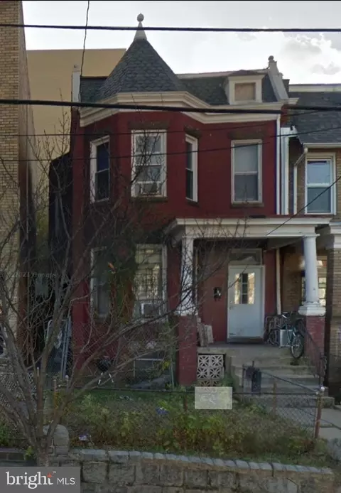 914 Shepherd St NW, Washington, DC 20011