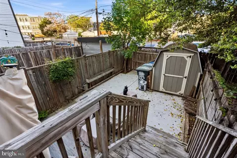 Exterior - 264 15th St SE, Washington, DC 20003 photo 2 of 4
