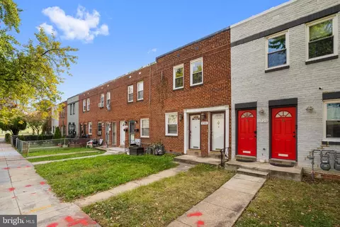 1731 Holbrook St NE, Washington, DC 20002