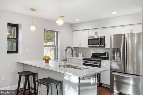 5037 Just St NE, Washington, DC 20019