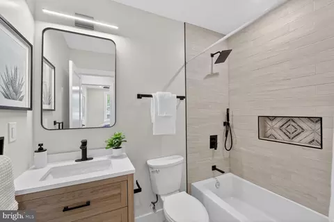 Bath - 1114 Oates St NE, Washington, DC 20002 photo 1 of 3