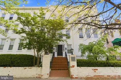 11 2nd St NE #108, Washington, DC 20002