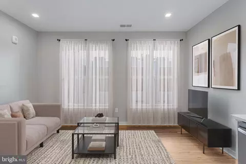 1358 Florida Ave NE #103, Washington, DC 20002