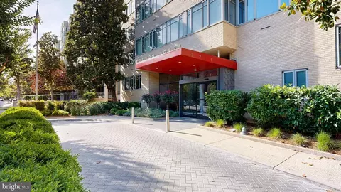 1711 Massachusetts Ave NW #301, Washington, DC 20036