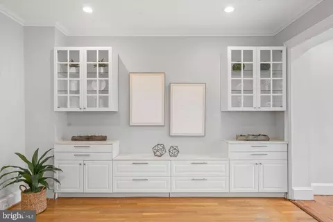Entry Way - 2305 38th St NW, Washington, DC 20007 photo 2 of 2
