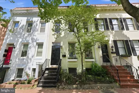 2129 Newport Pl NW, Washington, DC 20037
