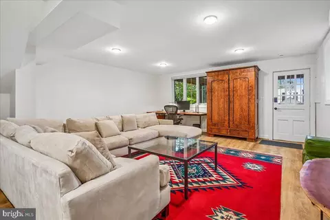 2910 Upton St NW, Washington, DC 20008 photo 31