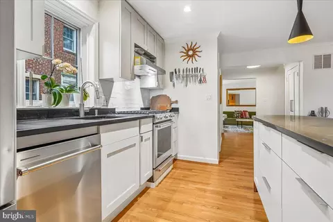 2910 Upton St NW, Washington, DC 20008 photo 15