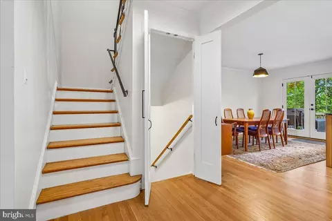 2910 Upton St NW, Washington, DC 20008 photo 3