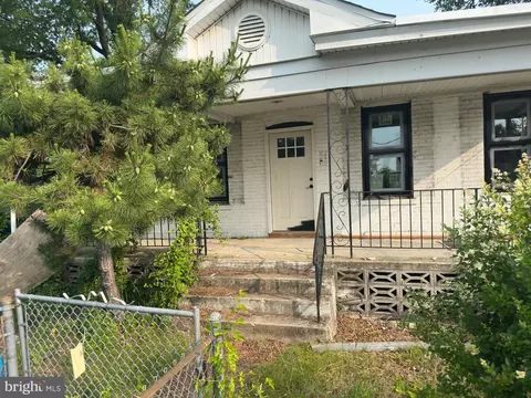 2620 Brentwood Rd NE, Washington, DC 20018