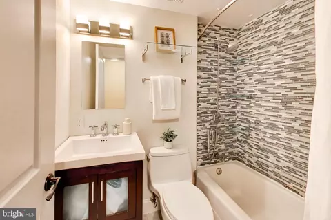 Bath - 1332 Emerald St NE, Washington, DC 20002 photo 2 of 2