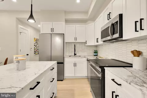 Kitchen - 2606 41st St NW #2, Washington, DC 20007 photo 1 of 3