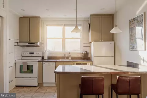 Kitchen - 319 C St SE, Washington, DC 20003 photo 7 of 7
