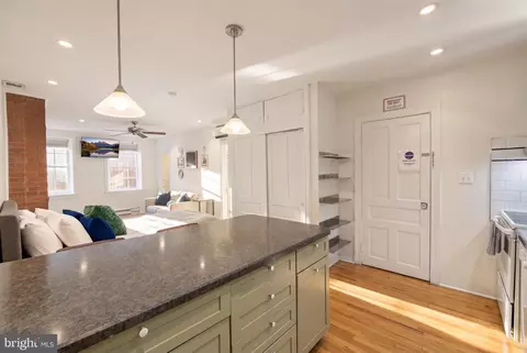 Other - 319 C St SE, Washington, DC 20003 photo 16 of 17