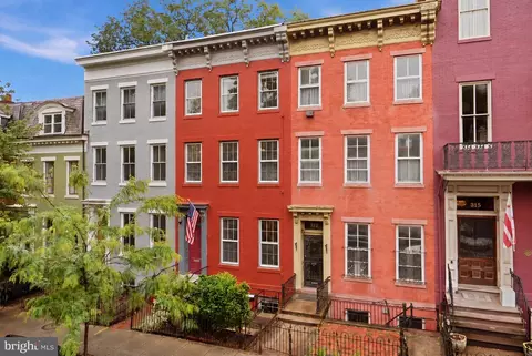 319 C St SE, Washington, DC 20003