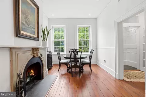 Dining - 319 C St SE, Washington, DC 20003 photo 1 of 2