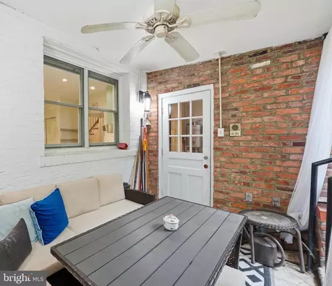Exterior - 319 C St SE, Washington, DC 20003 photo 4 of 8