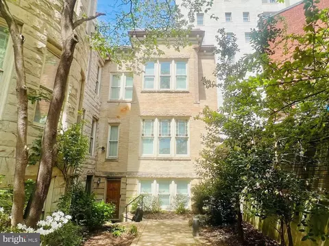 2107 S Street St NW #A, Washington, DC 20008