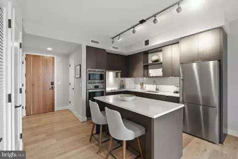 Kitchen - 1300 4th St SE #806, Washington, DC 20003 photo 4 of 4