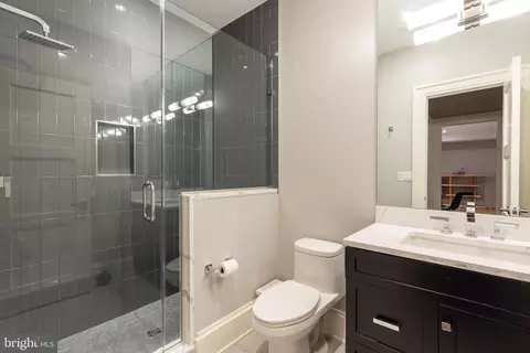 Bath - 3128 Appleton St NW, Washington, DC 20008 photo 9 of 9