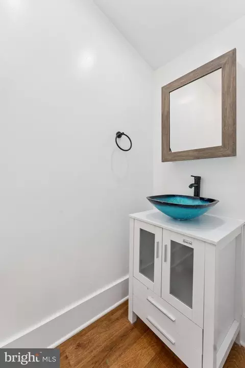 Bath - 2105 4th St NE, Washington, DC 20002 photo 1 of 5