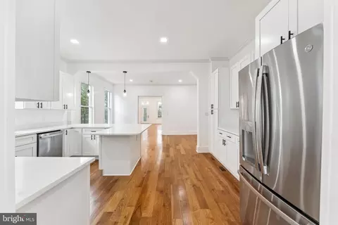 Entry Way - 2105 4th St NE, Washington, DC 20002 photo 3 of 7