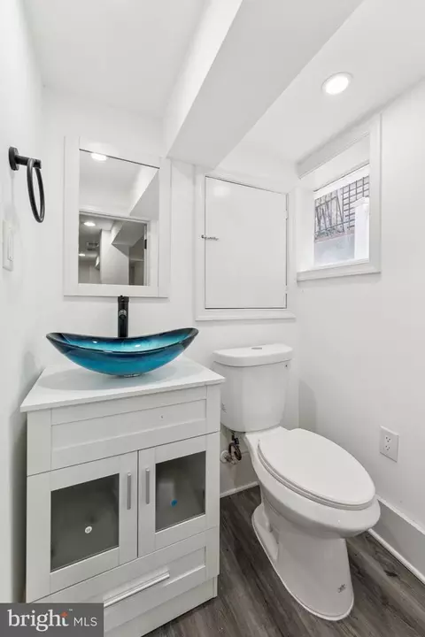 Bath - 2105 4th St NE, Washington, DC 20002 photo 5 of 5