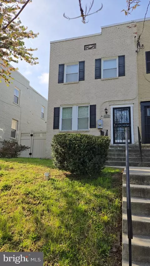 4217 Foote St NE, Washington, DC 20019