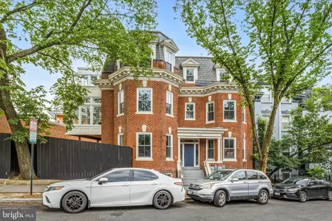 1614 Kilbourne Pl NW #2, Washington, DC 20010