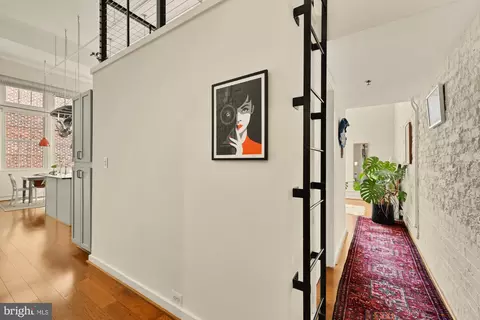 Entry Way - 440 12th St NE #211, Washington, DC 20002 photo 3 of 5