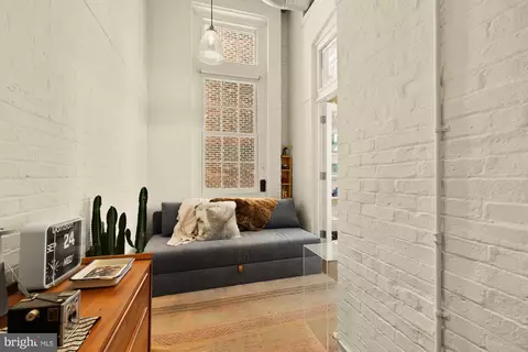Entry Way - 440 12th St NE #211, Washington, DC 20002 photo 5 of 5