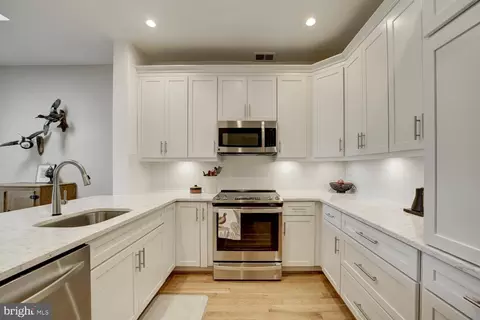 Kitchen - 308 E Capitol St NE #8, Washington, DC 20003 photo 1 of 2