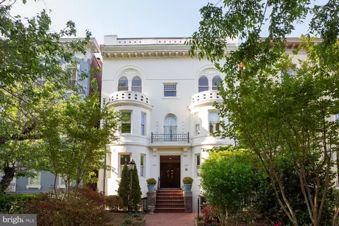 308 E Capitol St NE #8, Washington, DC 20003