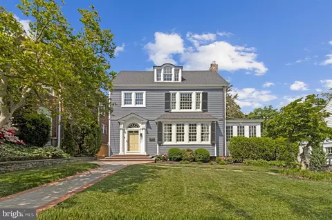 3711 Mckinley St NW, Washington, DC 20015