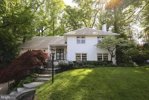 2824 Ellicott St NW, Washington, DC 20008