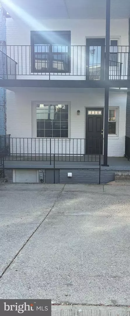 Exterior - 1206 16th St NE, Washington, DC 20002 photo 2 of 3